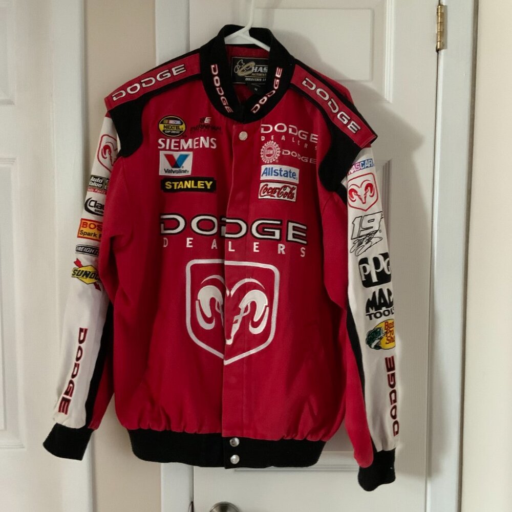 CHASE AUTHENTIC DRIVERS LINE DODGE NASCAR JACKET #19 ELLIOTT SADLER - SIZE M